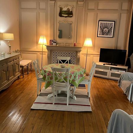 Eglantine Appartement Centre Historique De Динан Экстерьер фото